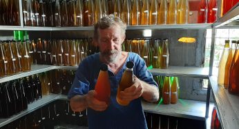 Bernard Lompre – Tatoueur et Agriculture Biologique à Lamphun