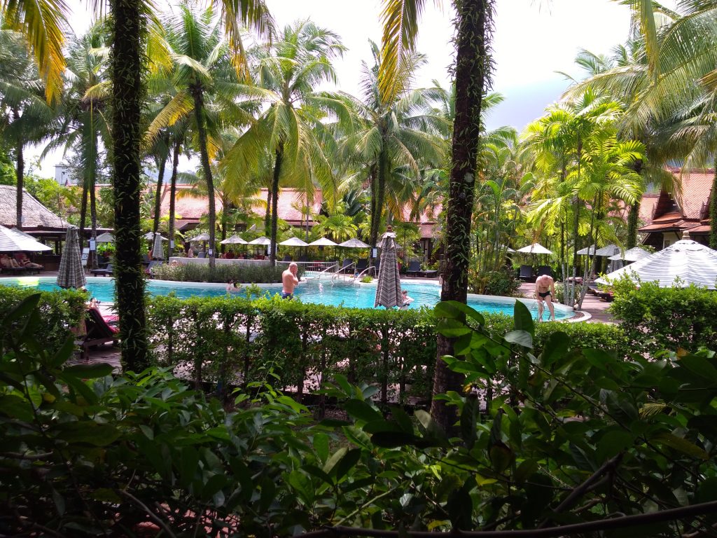 La piscine du  Khaolak Bhandari Resort & Spa
