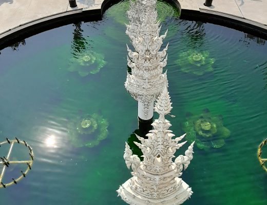 Wat Rong Khun - What Phra Singh - Wat Rong Suea Ten