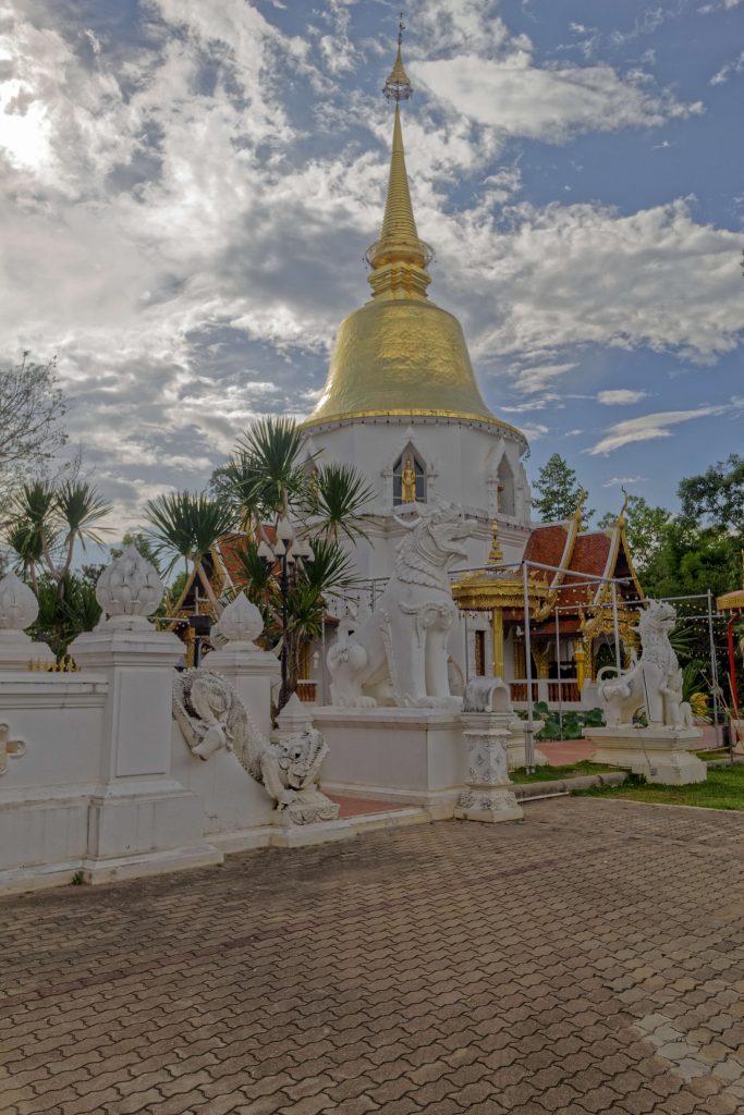 Temple Pa Dara Phirom mae rim